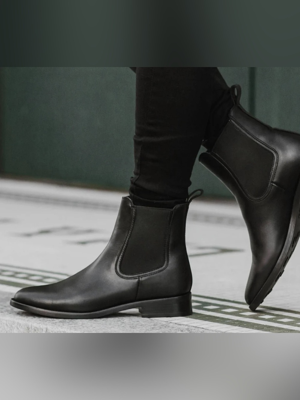 THURSDAY BOOT COMPANY DUCHESS CHELSEA BOOT 9.5